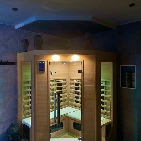 Gites Spa Strasbourg - Villa Cerf - Spa Prive, Sauna, Borne D'Arcade, Babyfoot Ittenheim Zewnętrze zdjęcie