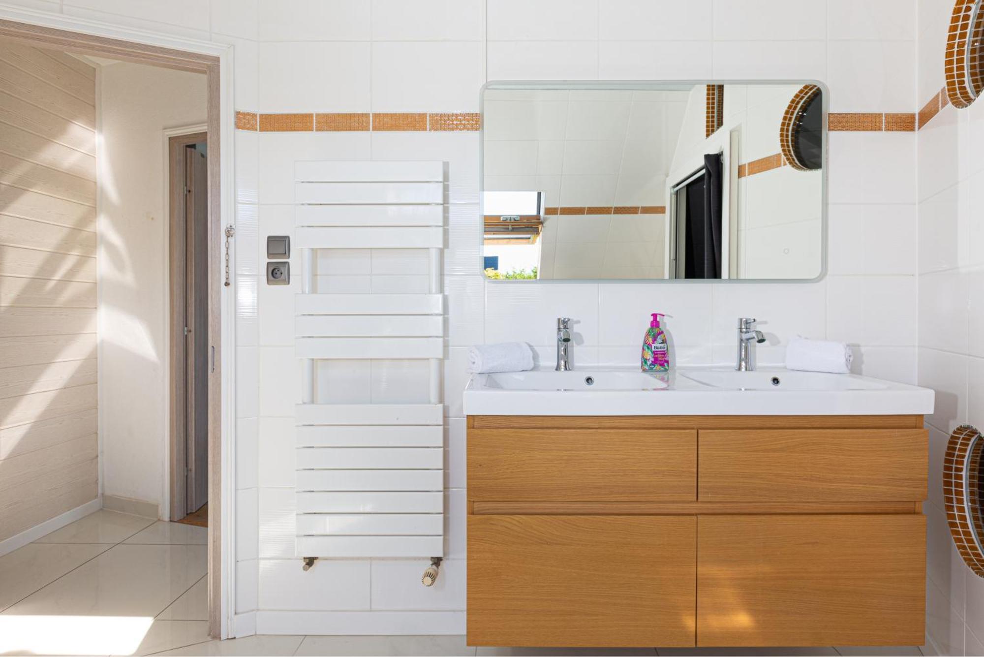 Gites Spa Strasbourg - Villa Cerf - Spa Prive, Sauna, Borne D'Arcade, Babyfoot Ittenheim Zewnętrze zdjęcie